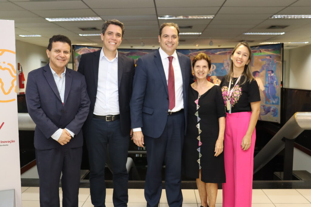 Em visita à Paulo Câmara, presidente do GAC-PE formaliza intenção de parceria com Banco do Nordeste