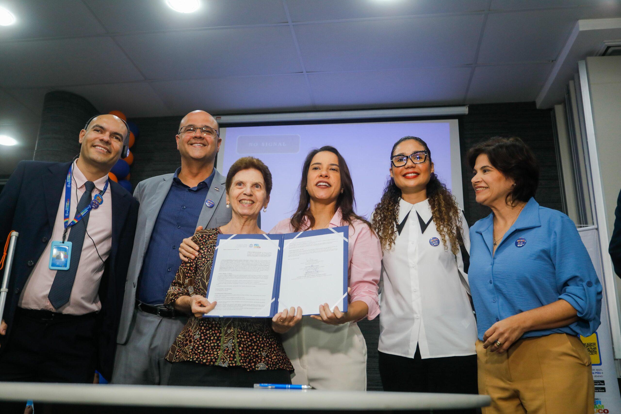 GAC-PE participa da cerimônia de assinatura do termo de fomento do Programa Pernambuco Acessível